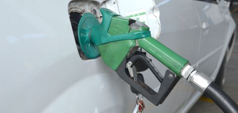 Gasolina e Diesel no Brasil estão mais caros em relação ao exterior