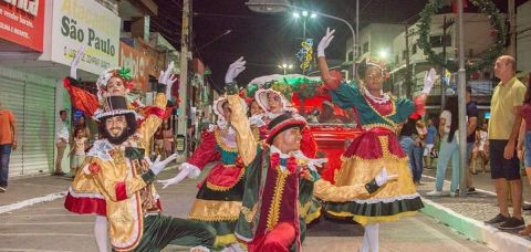 Prefeitura apresenta o Natal Luz Coité 2023 com o tema “A travessia do Natal”  : Prefeitura Municipal de Conceição do Coité - BA